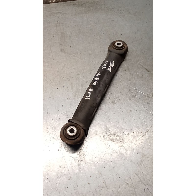 Recambio de brazo suspension inferior trasero derecho para mercedes-benz clase c (w203) c 270 cdi (203.016) referencia OEM IAM  