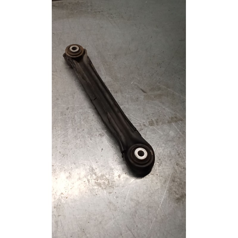 Recambio de brazo suspension inferior trasero derecho para mercedes-benz clase c (w203) c 270 cdi (203.016) referencia OEM IAM  