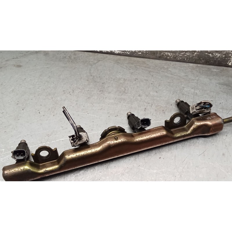 Recambio de rampa inyectora para toyota corolla (_e12_) 1.6 vvt-i (zze121_) referencia OEM IAM   04