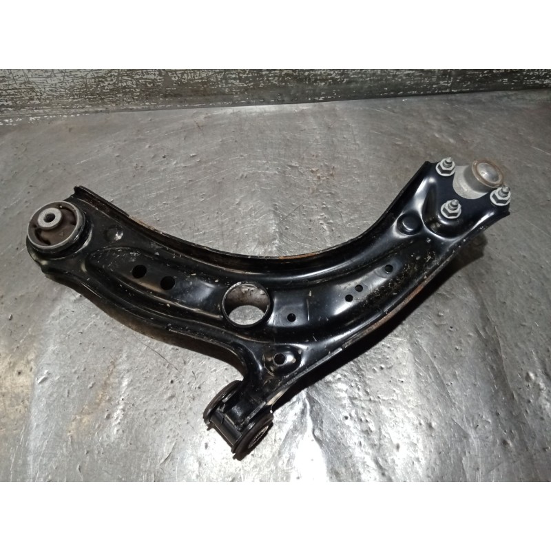 Recambio de brazo suspension inferior delantero derecho para volkswagen t-roc (a11, d11) 2.0 tdi scr referencia OEM IAM 5WA40715