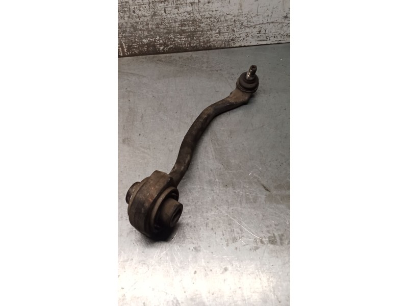 Recambio de brazo suspension inferior delantero derecho para mercedes-benz clase c (w203) c 270 cdi (203.016) referencia OEM IAM