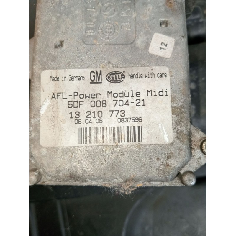 Recambio de faro izquierdo para opel astra h gtc (a04) 1.9 cdti (l08) referencia OEM IAM 5DV00829000 5DF00870421 13210773 XENON