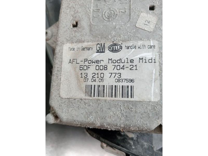 Recambio de faro derecho para opel astra h gtc (a04) 1.9 cdti (l08) referencia OEM IAM 5DV00829000 5DF00870421 13210773 XENON