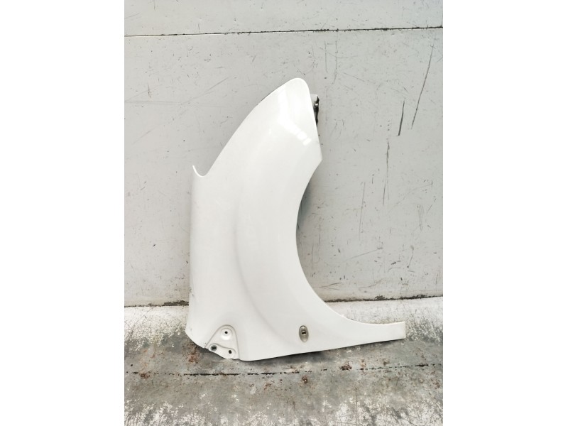 Recambio de aleta delantera derecha para peugeot partner furgoneta/monovolumen 1.6 hdi / bluehdi 75 referencia OEM IAM   2012