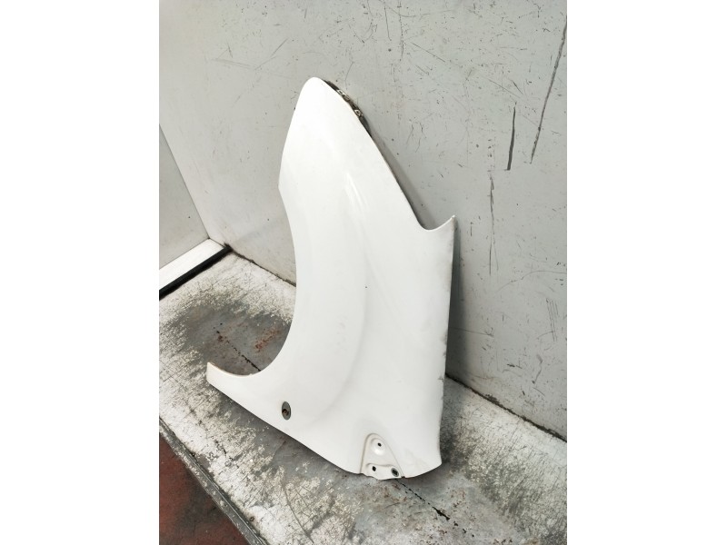 Recambio de aleta delantera izquierda para peugeot partner furgoneta/monovolumen 1.6 hdi / bluehdi 75 referencia OEM IAM   2012