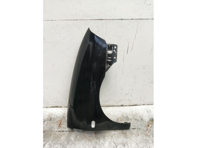 Recambio de aleta delantera derecha para seat ibiza iii (6l1) 1.4 16v referencia OEM IAM   2002