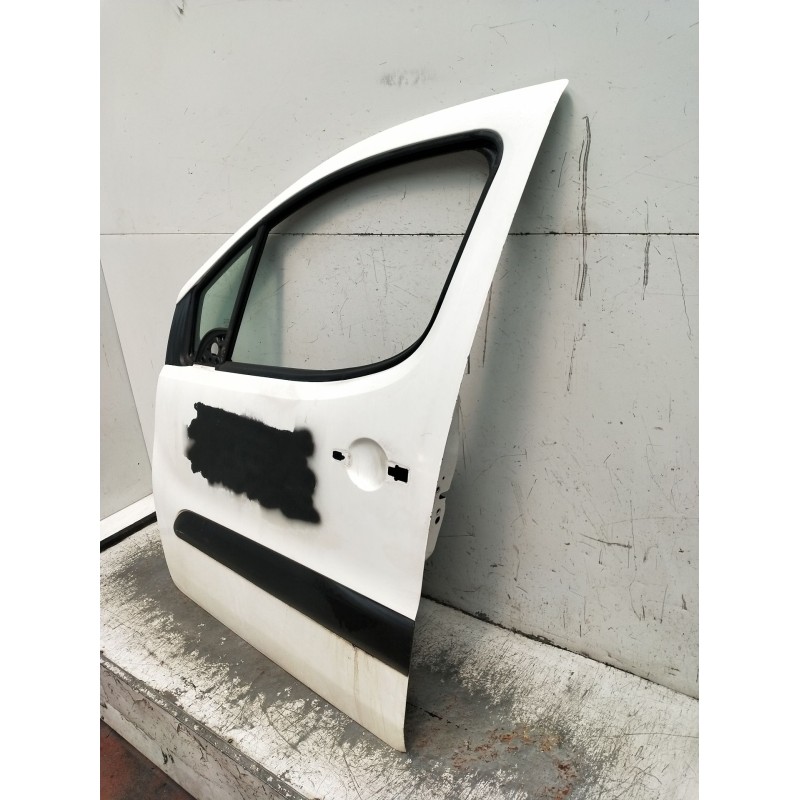 Recambio de puerta delantera izquierda para peugeot partner furgoneta/monovolumen 1.6 hdi / bluehdi 75 referencia OEM IAM  5P 20