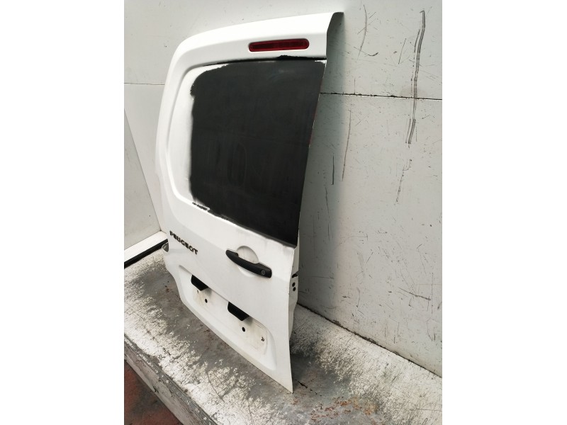 Recambio de puerta trasera izquierda para peugeot partner furgoneta/monovolumen 1.6 hdi / bluehdi 75 referencia OEM IAM VER FOTO