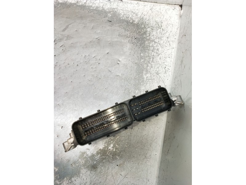 Recambio de centralita motor uce para ssangyong rodius i 2.7 xdi referencia OEM IAM A6655404432 28210136 R0412C046B 2005