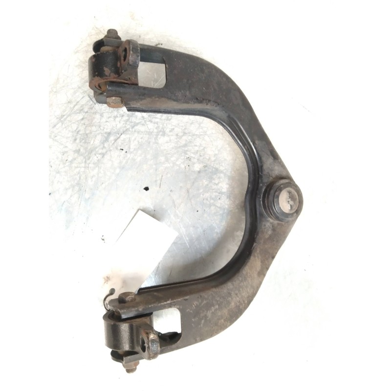 Recambio de brazo suspension superior delantero izquierdo para ssangyong rodius 2.7 turbodiesel cat referencia OEM IAM   