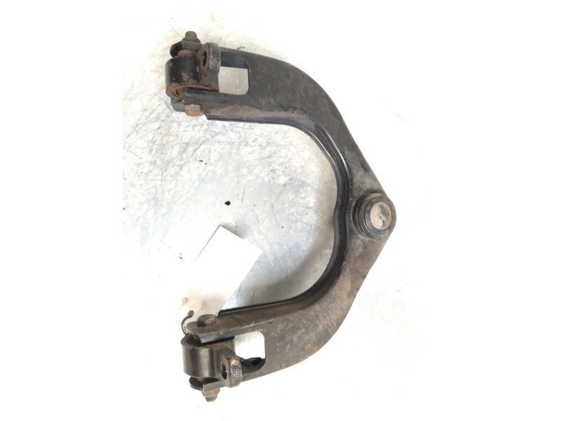 Recambio de brazo suspension superior delantero izquierdo para ssangyong rodius 2.7 turbodiesel cat referencia OEM IAM   