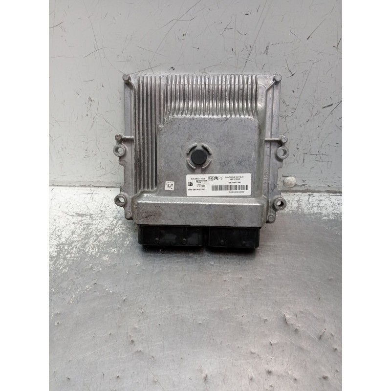 Recambio de centralita motor uce para opel crossland x / crossland (p17, p2qo) 1.2 (75) referencia OEM IAM 9838397380 A3C0602110