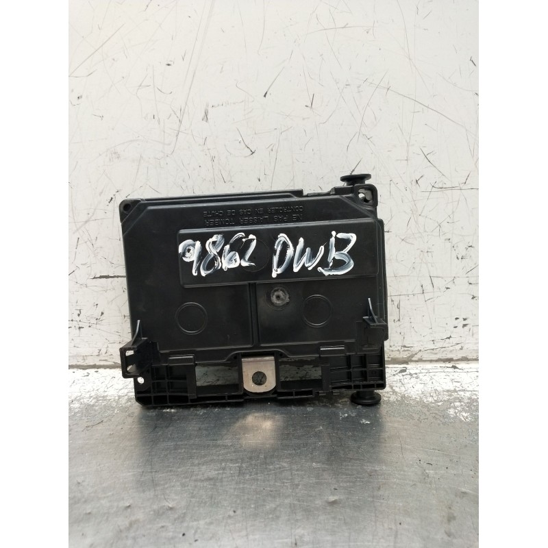 Recambio de caja reles / fusibles para peugeot 307 (3a/c) 2.0 hdi 135 referencia OEM IAM S1189830040 BSML0400 