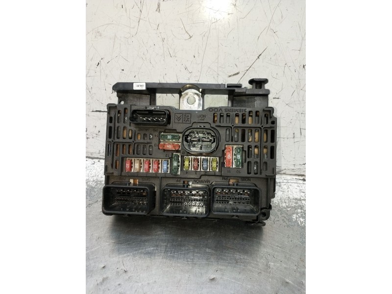 Recambio de caja reles / fusibles para peugeot 307 (3a/c) 2.0 hdi 135 referencia OEM IAM S1189830040 BSML0400 