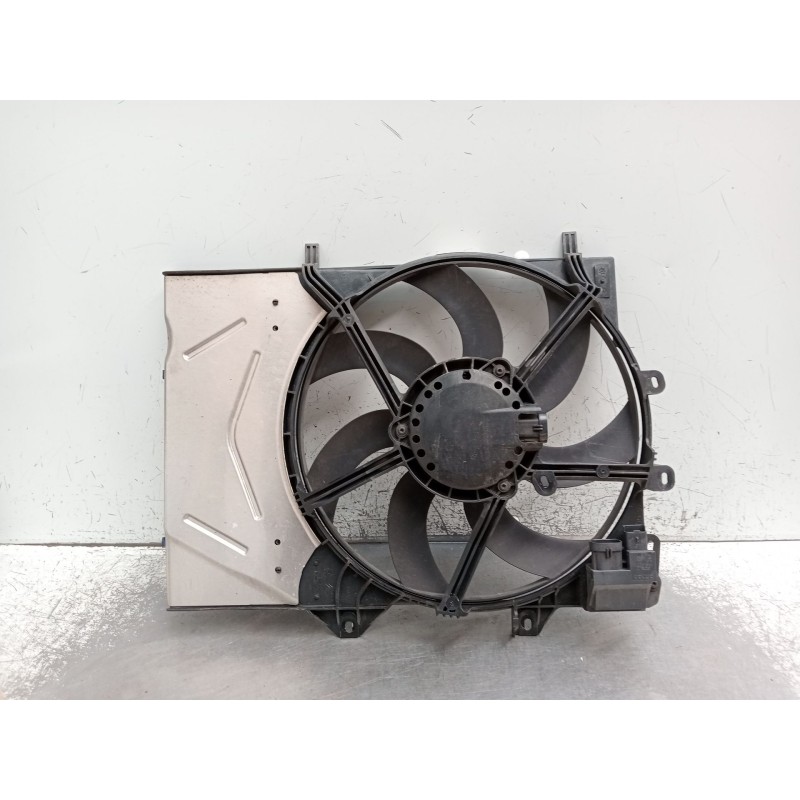 Recambio de electroventilador para opel crossland x / crossland (p17, p2qo) 1.2 (75) referencia OEM IAM 03641929 FS2084 MM12009 