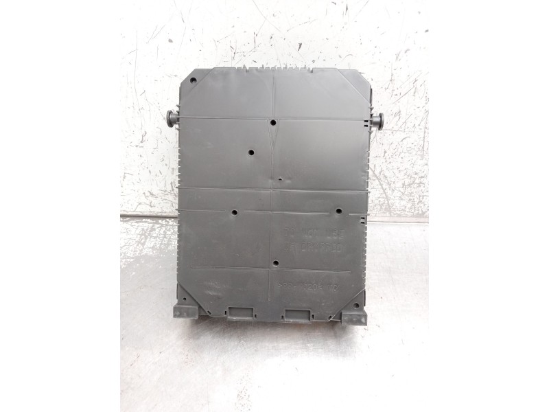 Recambio de caja reles / fusibles para opel crossland x / crossland (p17, p2qo) 1.2 (75) referencia OEM IAM 9832880280 28709099 