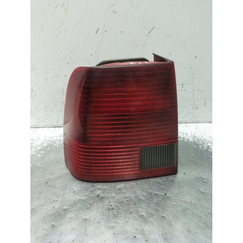 Recambio de piloto trasero izquierdo para volkswagen passat b3/b4 (3a2, 35i) 1.9 tdi referencia OEM IAM   1997