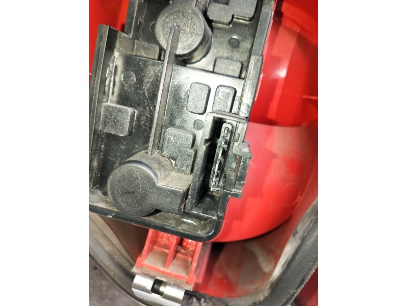 Recambio de piloto trasero derecho para citroën xsara picasso (n68) 2.0 hdi referencia OEM IAM 9650005780 89032868 