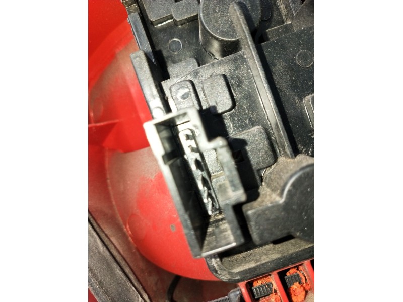 Recambio de piloto trasero izquierdo para citroën xsara picasso (n68) 2.0 hdi referencia OEM IAM 9650005880 89032867 