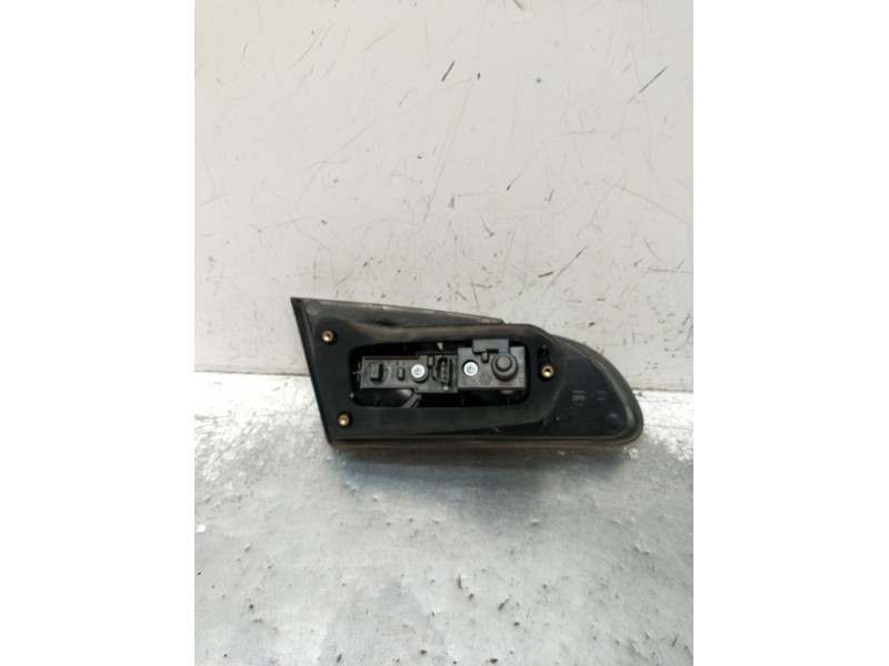 Recambio de piloto trasero derecho interior para seat ibiza iii (6l1) 1.9 tdi referencia OEM IAM   