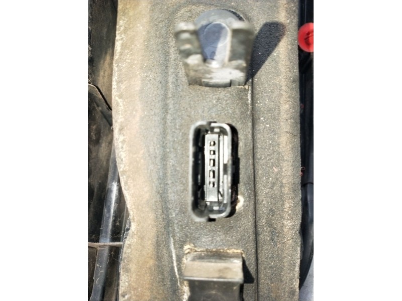 Recambio de piloto trasero izquierdo para nissan micra iii (k12) 1.2 16v referencia OEM IAM   