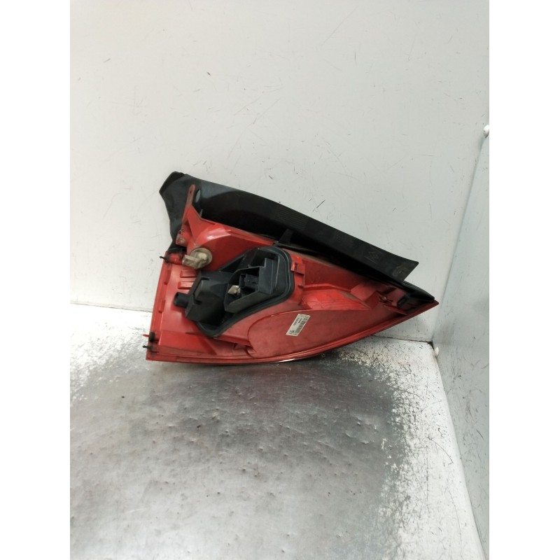Recambio de piloto trasero derecho para renault megane ii (bm0/1_, cm0/1_) 1.5 dci (bm1e, cm1e) referencia OEM IAM 8200413216 89