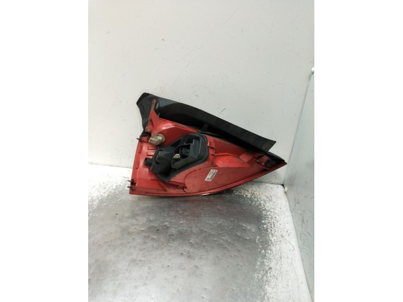 Recambio de piloto trasero derecho para renault megane ii (bm0/1_, cm0/1_) 1.5 dci (bm1e, cm1e) referencia OEM IAM 8200413216 89