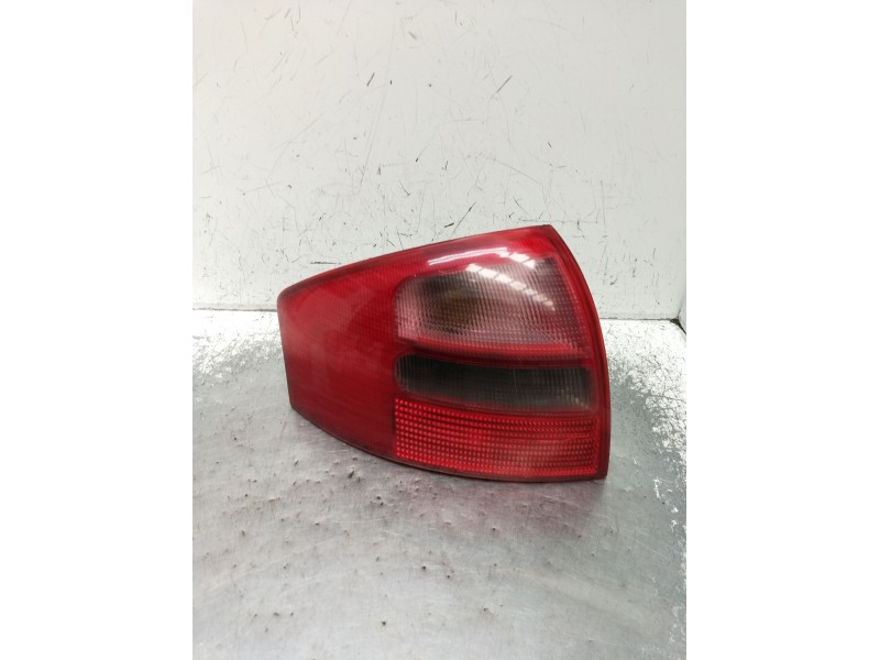 Recambio de piloto trasero izquierdo para audi a6 c5 (4b2, 4b4) 2.5 tdi referencia OEM IAM   