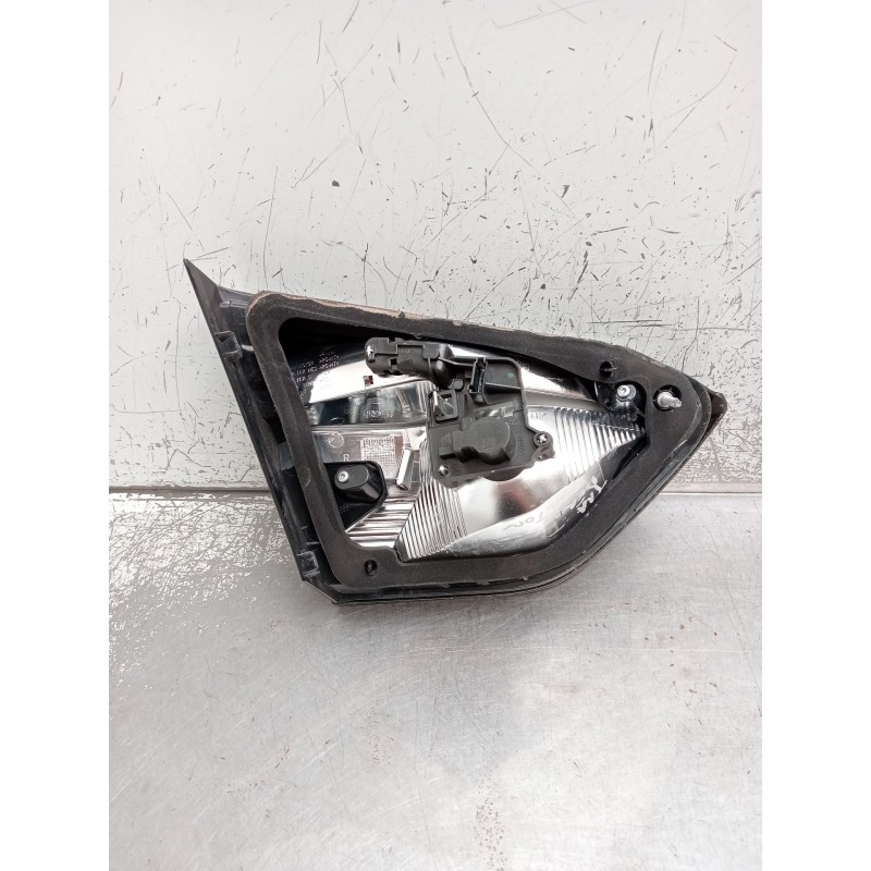 Recambio de piloto trasero derecho interior para opel crossland x / crossland (p17, p2qo) 1.2 (75) referencia OEM IAM 207997  20