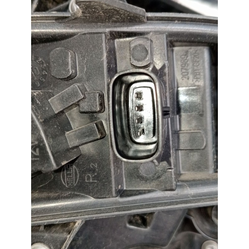 Recambio de piloto trasero derecho para opel crossland x / crossland (p17, p2qo) 1.2 (75) referencia OEM IAM 2SD2237  2021