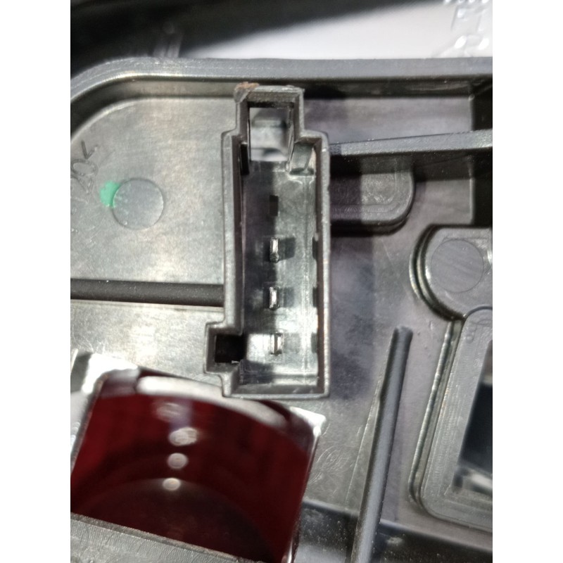Recambio de piloto trasero izquierdo interior para opel crossland x / crossland (p17, p2qo) 1.2 (75) referencia OEM IAM 207997  