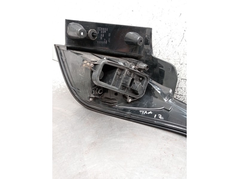 Recambio de piloto trasero izquierdo para opel crossland x / crossland (p17, p2qo) 1.2 (75) referencia OEM IAM 2SD2237  2021