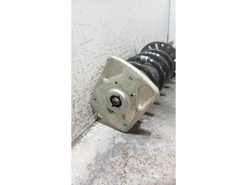 Recambio de amortiguador delantero derecho para peugeot expert combi 2.0 blue-hdi fap referencia OEM IAM 9821596680  