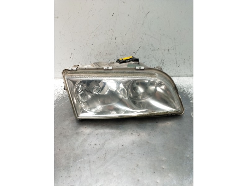 Recambio de faro derecho para volvo s40 i (644) 1.9 di referencia OEM IAM 30859759 5DV00776043 XENON 