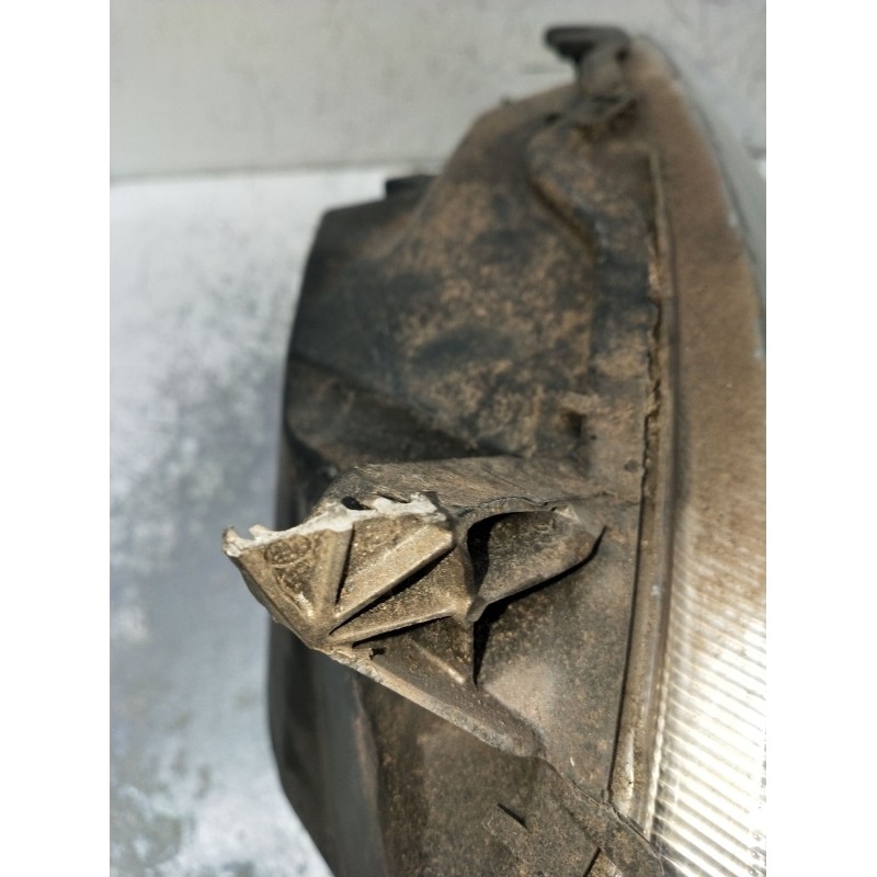 Recambio de faro derecho para nissan micra iii (k12) 1.2 16v referencia OEM IAM 26010BC500 89900075 VER FOTOS