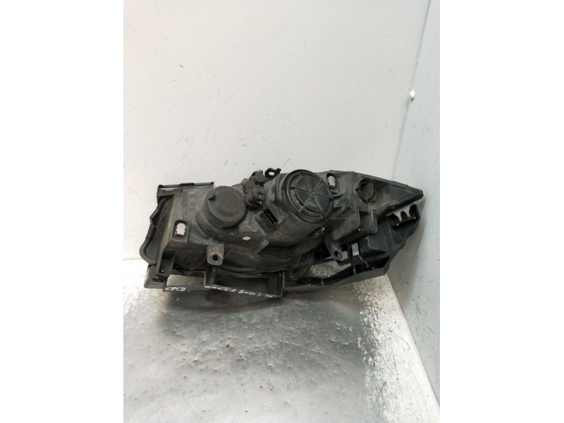 Recambio de faro derecho para renault megane ii (bm0/1_, cm0/1_) 1.5 dci (bm1e, cm1e) referencia OEM IAM 8200412742B 89312740 LU
