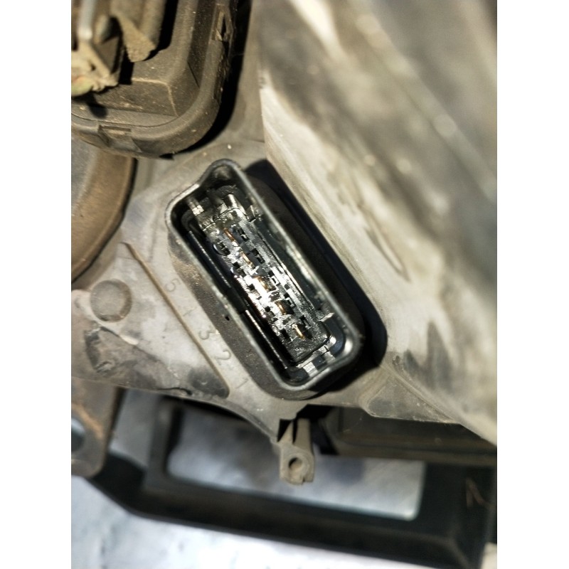 Recambio de faro derecho para renault megane ii (bm0/1_, cm0/1_) 1.5 dci (bm1e, cm1e) referencia OEM IAM 8200412742B 89312740 LU
