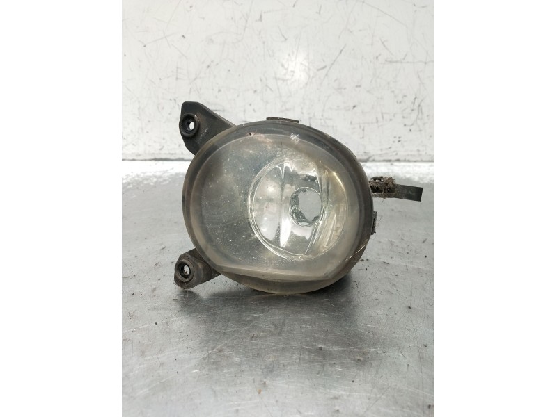 Recambio de faro antiniebla izquierdo para toyota corolla (_e12_) 1.6 vvt-i (zze121_) referencia OEM IAM   2004