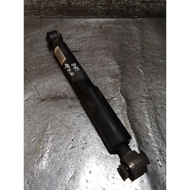 Recambio de amortiguador trasero derecho para peugeot partner furgoneta/monovolumen 1.6 hdi / bluehdi 75 referencia OEM IAM   12