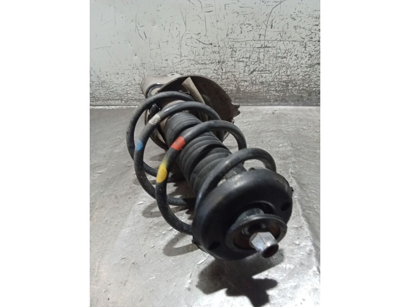 Recambio de amortiguador delantero derecho para peugeot partner furgoneta/monovolumen 1.6 hdi / bluehdi 75 referencia OEM IAM 96