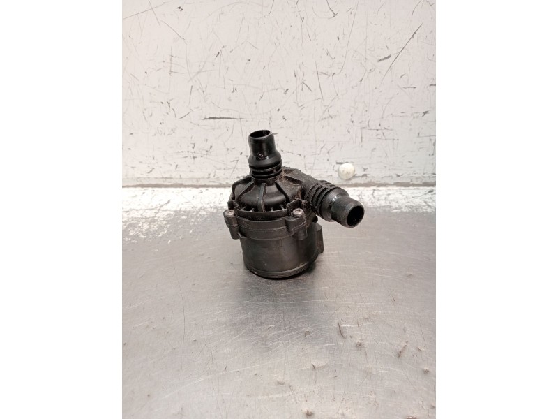 Recambio de bomba agua para mercedes-benz clase c (w206) c 200 d (206.003) referencia OEM IAM 0392023459 A0005007600 2021