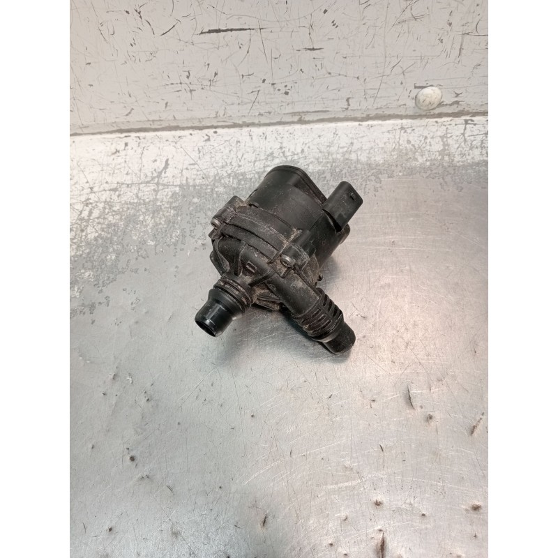 Recambio de bomba agua para mercedes-benz clase c (w206) c 200 d (206.003) referencia OEM IAM 0392023459 A0005007600 2021