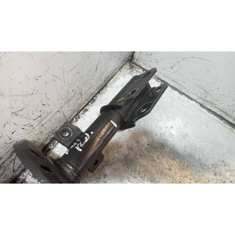 Recambio de amortiguador delantero izquierdo para peugeot expert combi 2.0 blue-hdi fap referencia OEM IAM 9821596680  