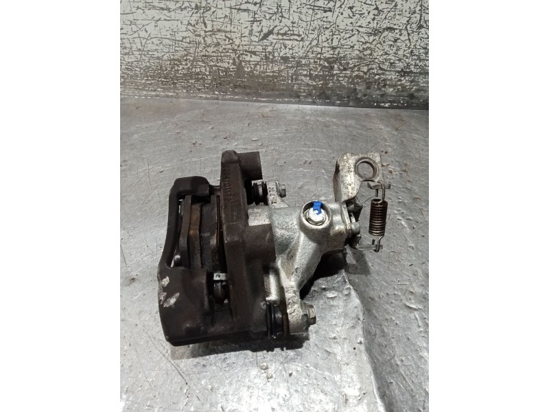 Recambio de pinza freno trasera izquierda para ford mondeo iii sedán (b4y) 2.0 tdci referencia OEM IAM   01