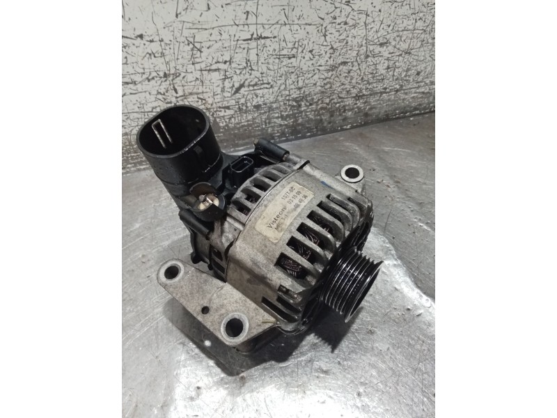 Recambio de alternador para ford mondeo iii sedán (b4y) 2.0 tdci referencia OEM IAM 1S7TBC  01