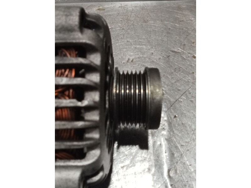 Recambio de alternador para ssangyong rodius i 2.7 xdi referencia OEM IAM A6651540302 05 140A