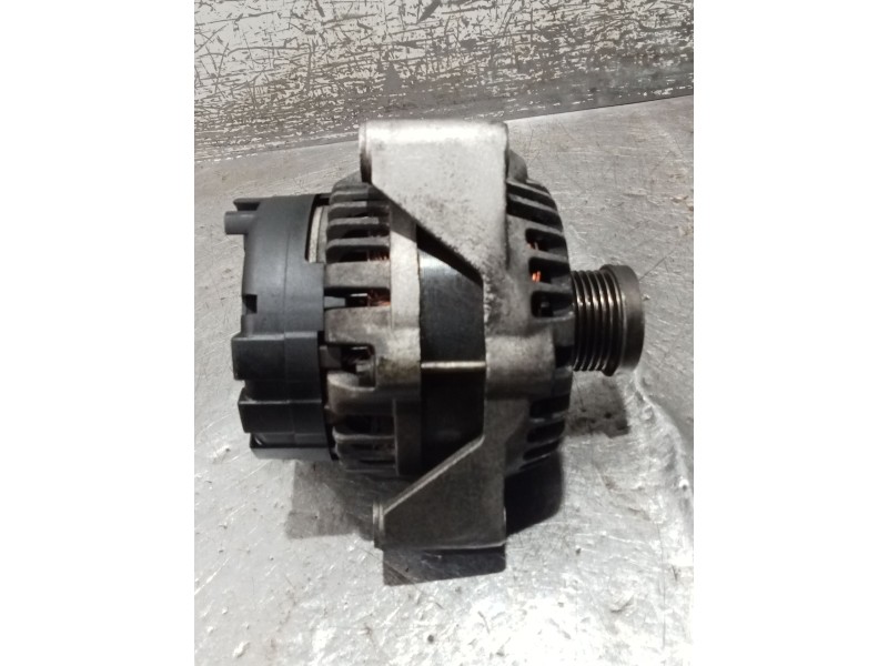 Recambio de alternador para ssangyong rodius i 2.7 xdi referencia OEM IAM A6651540302 05 140A