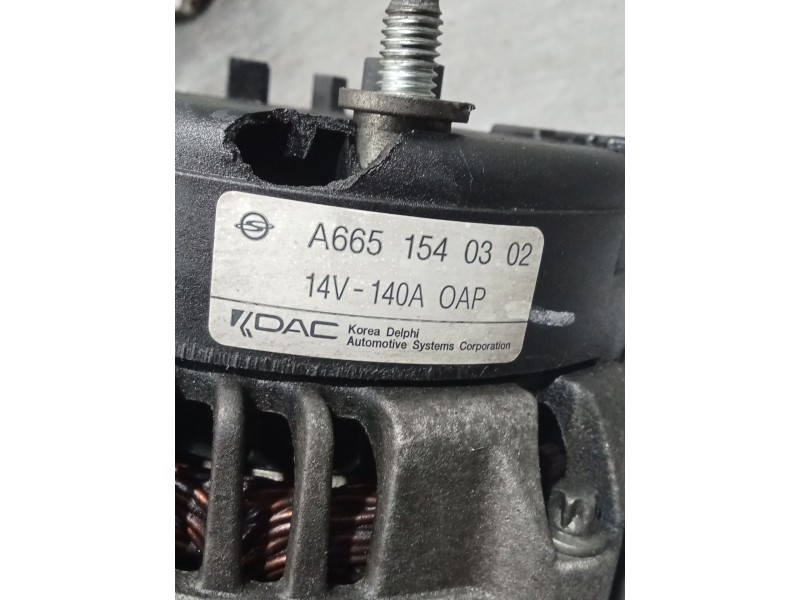 Recambio de alternador para ssangyong rodius i 2.7 xdi referencia OEM IAM A6651540302 05 140A