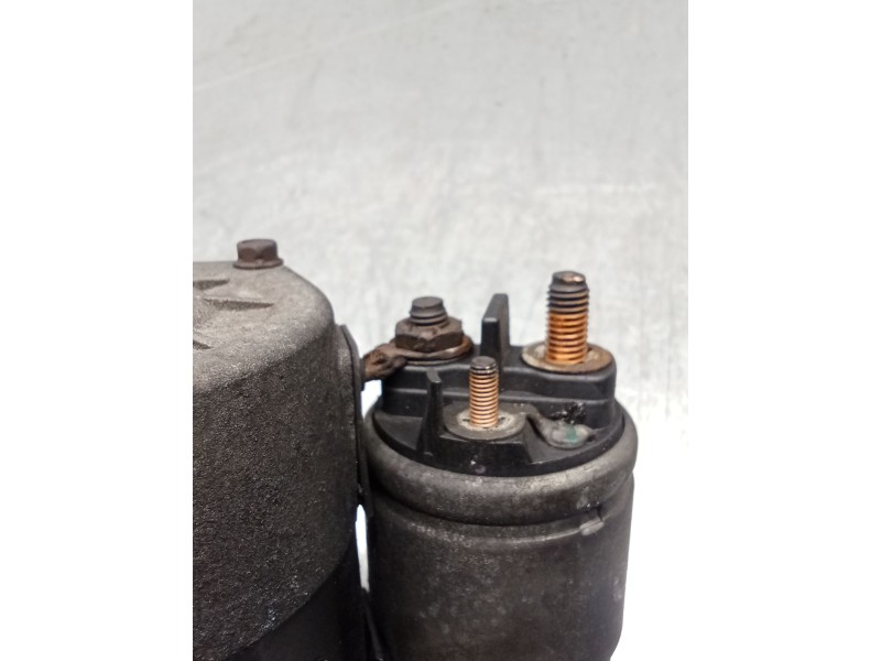 Recambio de motor arranque para renault clio iii (br0/1, cr0/1) 1.2 16v (br02, br0j, br11, cr02, cr0j, cr11) referencia OEM IAM 
