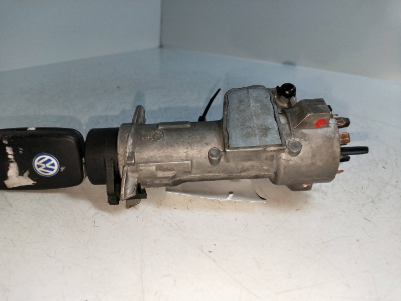 Recambio de conmutador de arranque para volkswagen passat berlina (3b2) highline syncro / 4motion referencia OEM IAM 4B0905851A 